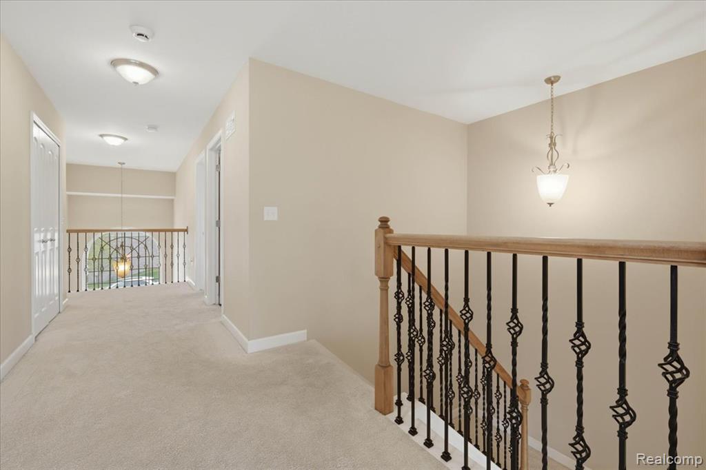 1114 Wales Drive, Lake Orion, MI — Photo 18