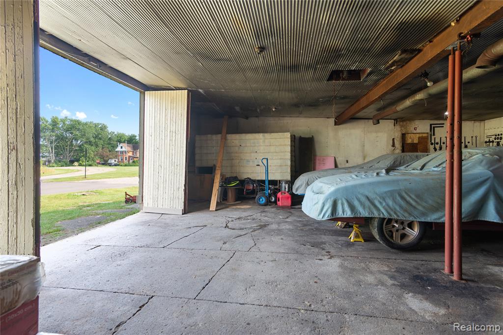 3279 Emmett Road, Emmett, MI 48022 — Photo 28