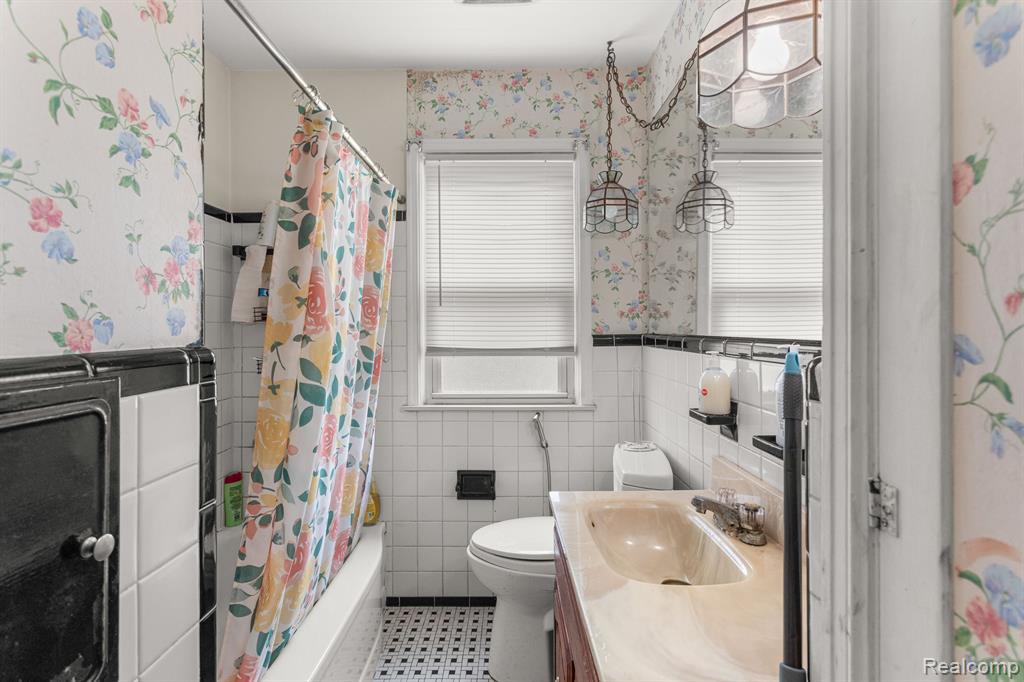 4944 HELEN Street, Dearborn, MI 48126 — Photo 10