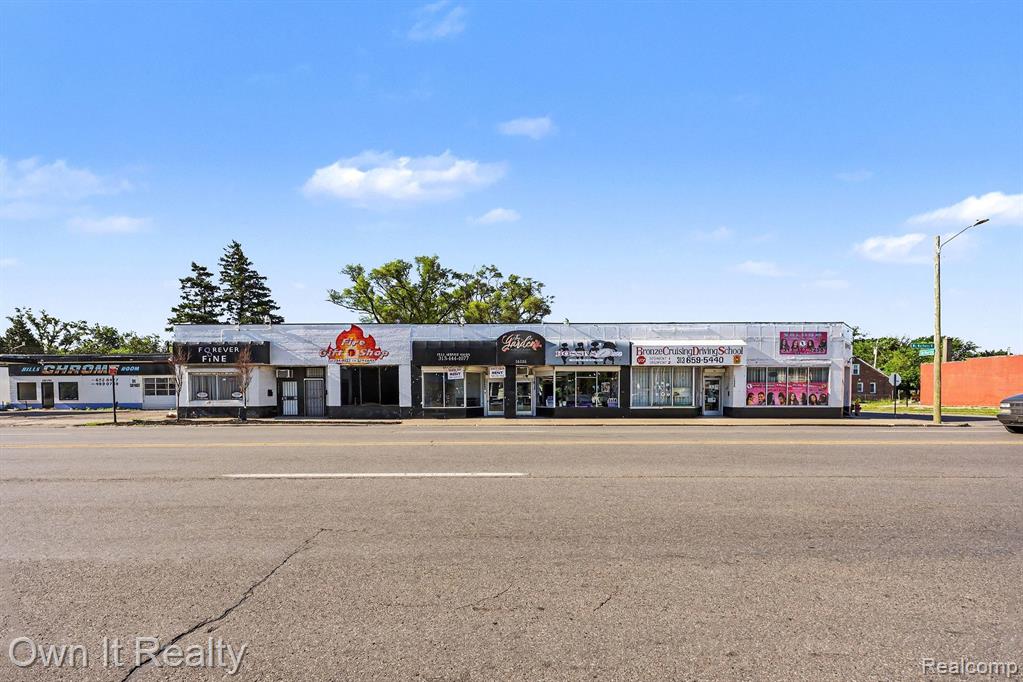 16125-16135 W McNichols Road