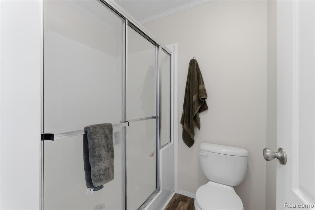 1935 Juneau Court, Hartland, MI 48353 — Photo 15