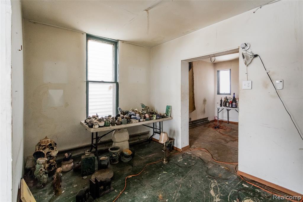 5875 4th Street, Detroit, MI 48202 — Photo 9