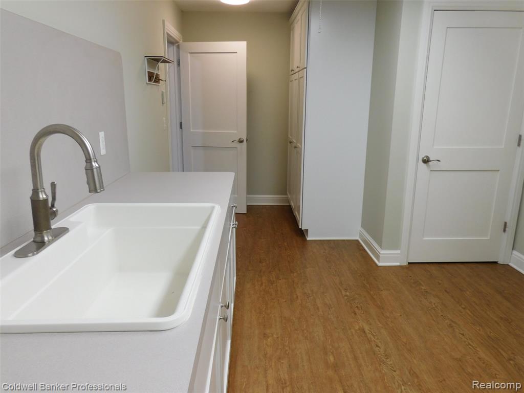 6448 Tutbury, Troy, MI 48098 — Photo 22