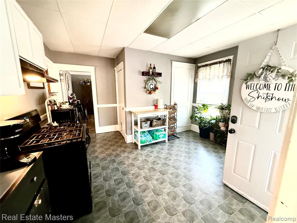 1802 Oak Street, Port Huron, MI 48060 — Photo 12