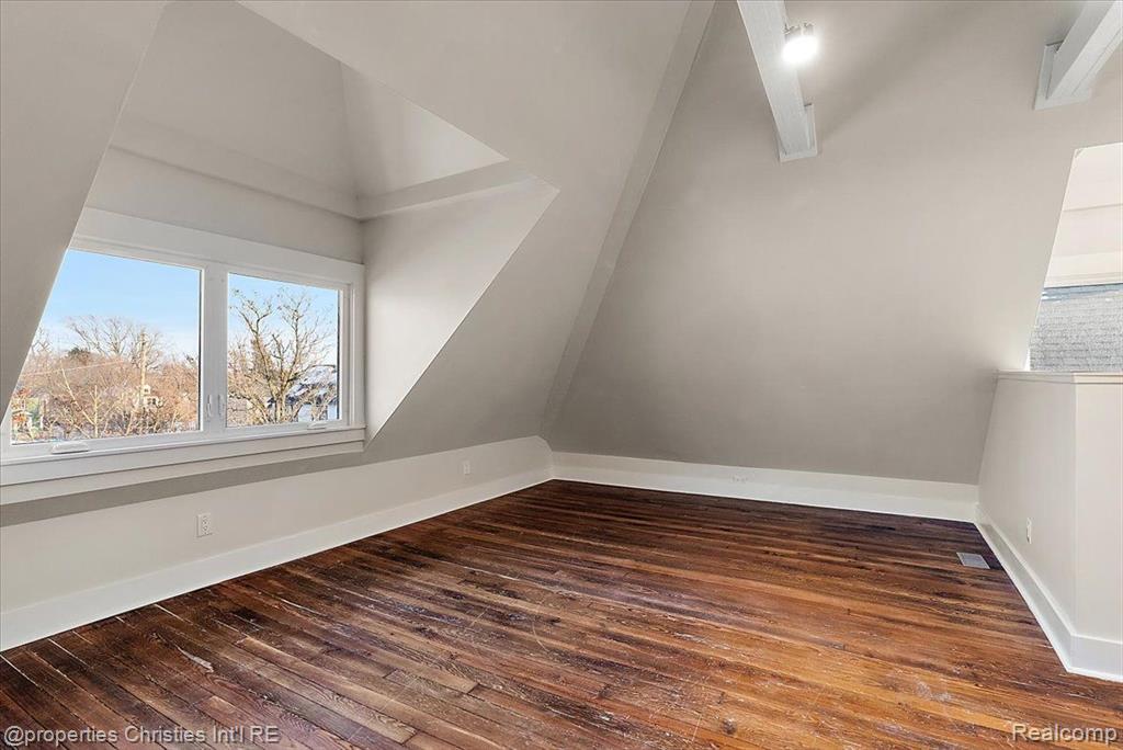2579 Townsend Street, Detroit, MI 48214 — Photo 19