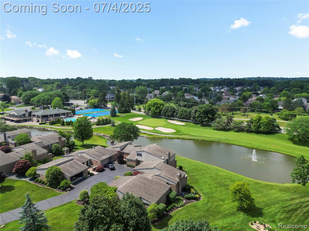 938 Brookwood Lane E, Rochester, MI 48309 — Photo 39