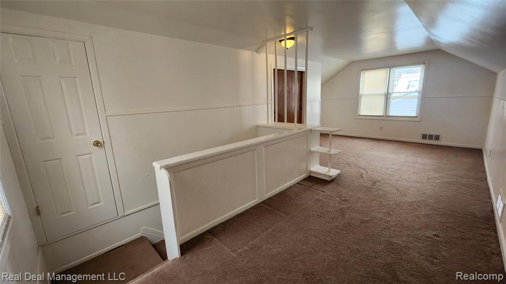 49 E Fairmount Avenue, Pontiac, MI 48340 — Photo 18