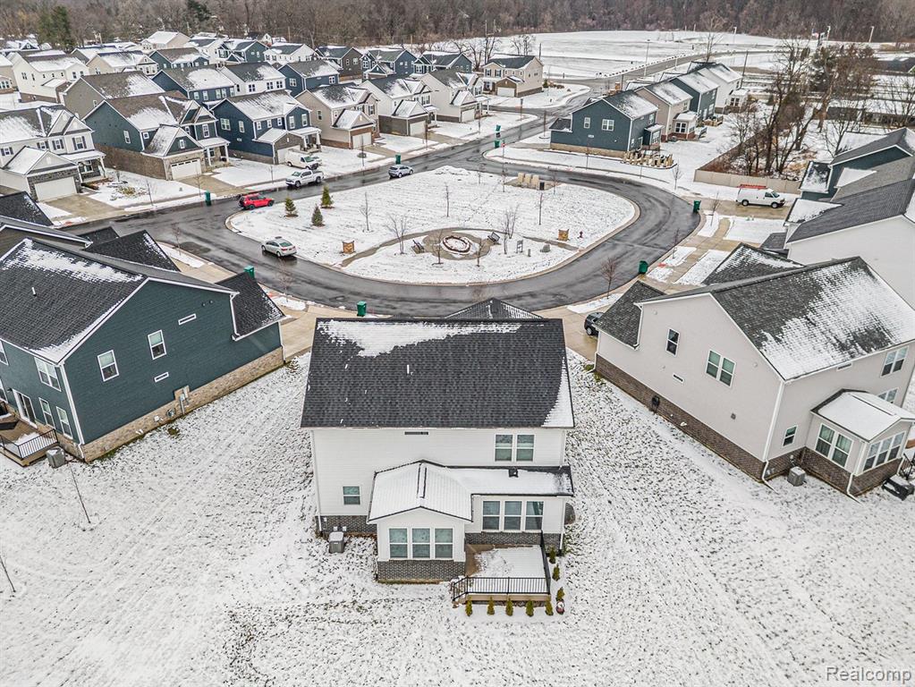 6109 Kingsley Court, Clarkston, MI — Photo 4