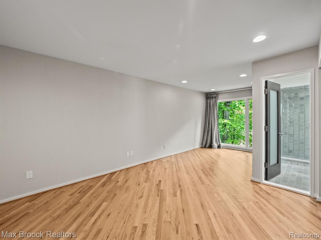 5130 Deep Wood Road, Bloomfield Hills, MI 48302 — Photo 48