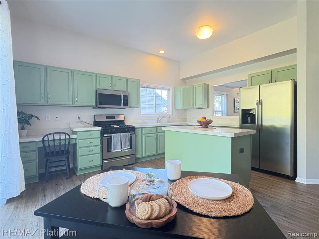 5089 Northfield Drive, Howell, MI 48843 — Photo 3