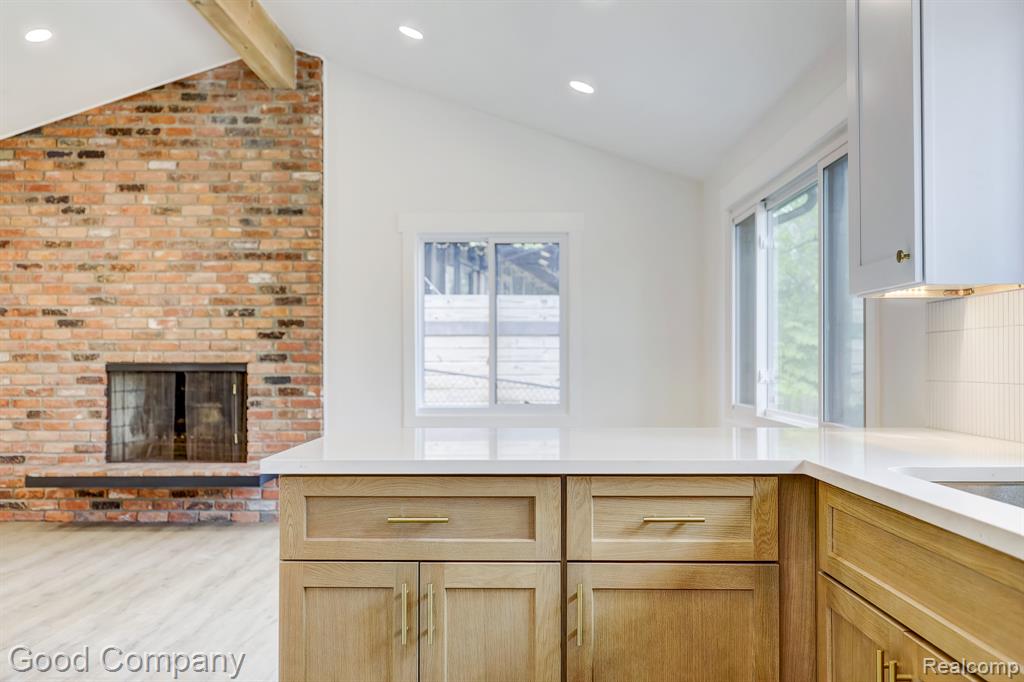 24250 Majestic Street, Oak Park, MI 48237 — Photo 14