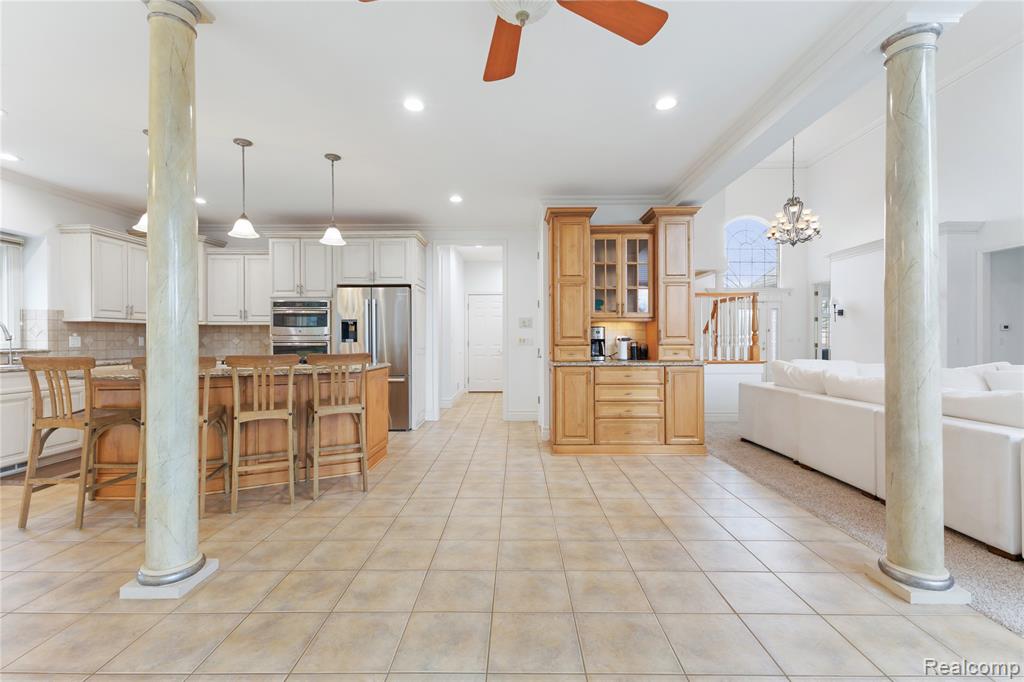 21675 Medallion Court, Macomb, MI 48044 — Photo 11