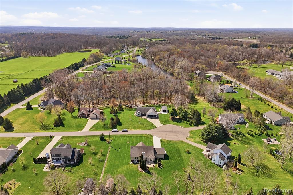 4325 Kellie Court, Howell, MI 48855 — Photo 34