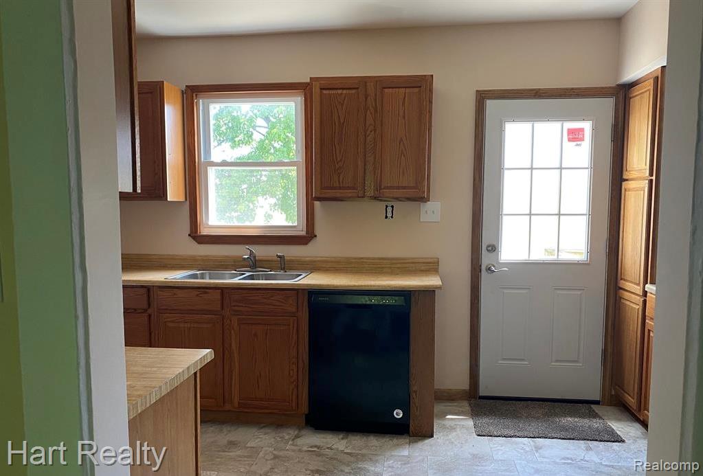 5213 Marlette Road, Marlette, MI 48453 — Photo 14