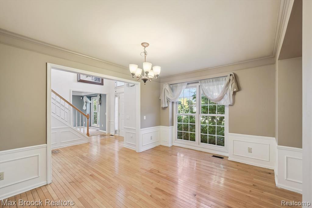 5872 Meadowview Drive, Plymouth, MI 48187 — Photo 9