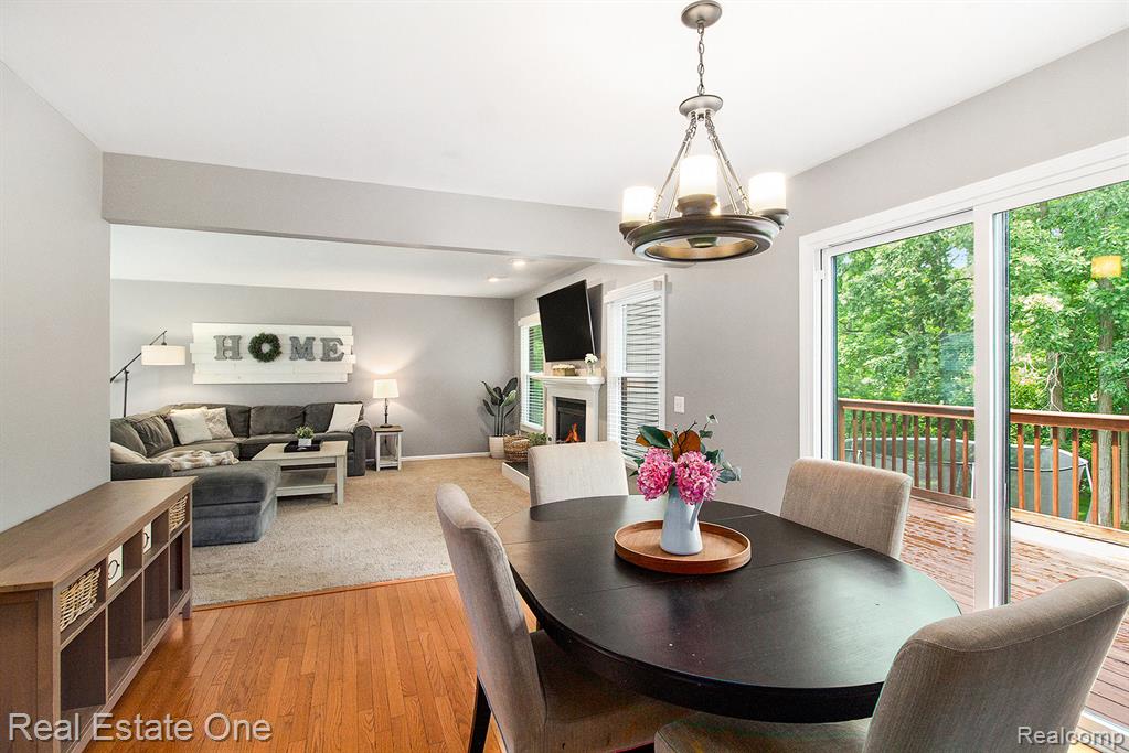 964 Abbey Lane, Milford, MI 48381 — Photo 4