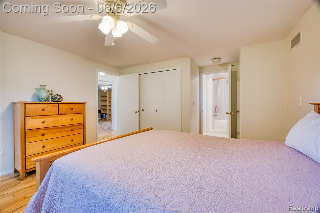 36275 Congress Road, Farmington, MI 48335 — Photo 27