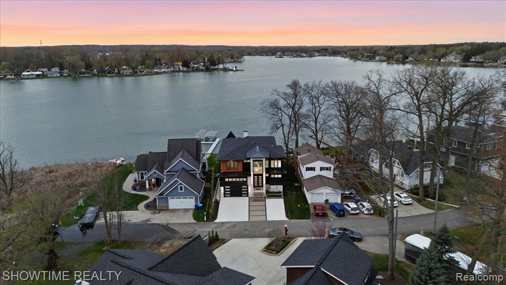 13281 Haddon Street, Fenton, MI 48430 — Photo 18