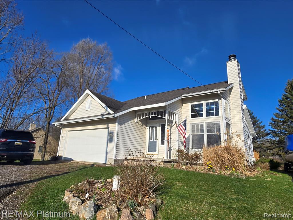 8017 Greenes Drive, Jackson, MI 49201 — front exterior