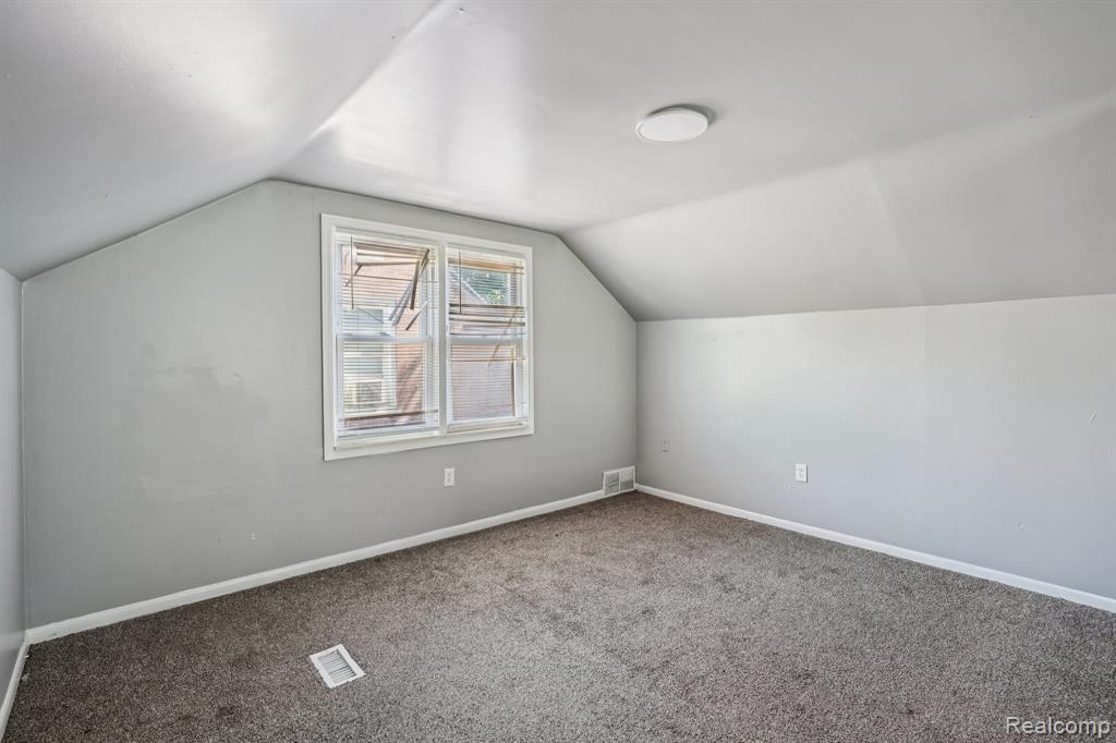 6526 Heyden Street, Detroit, MI 48228 — Photo 21