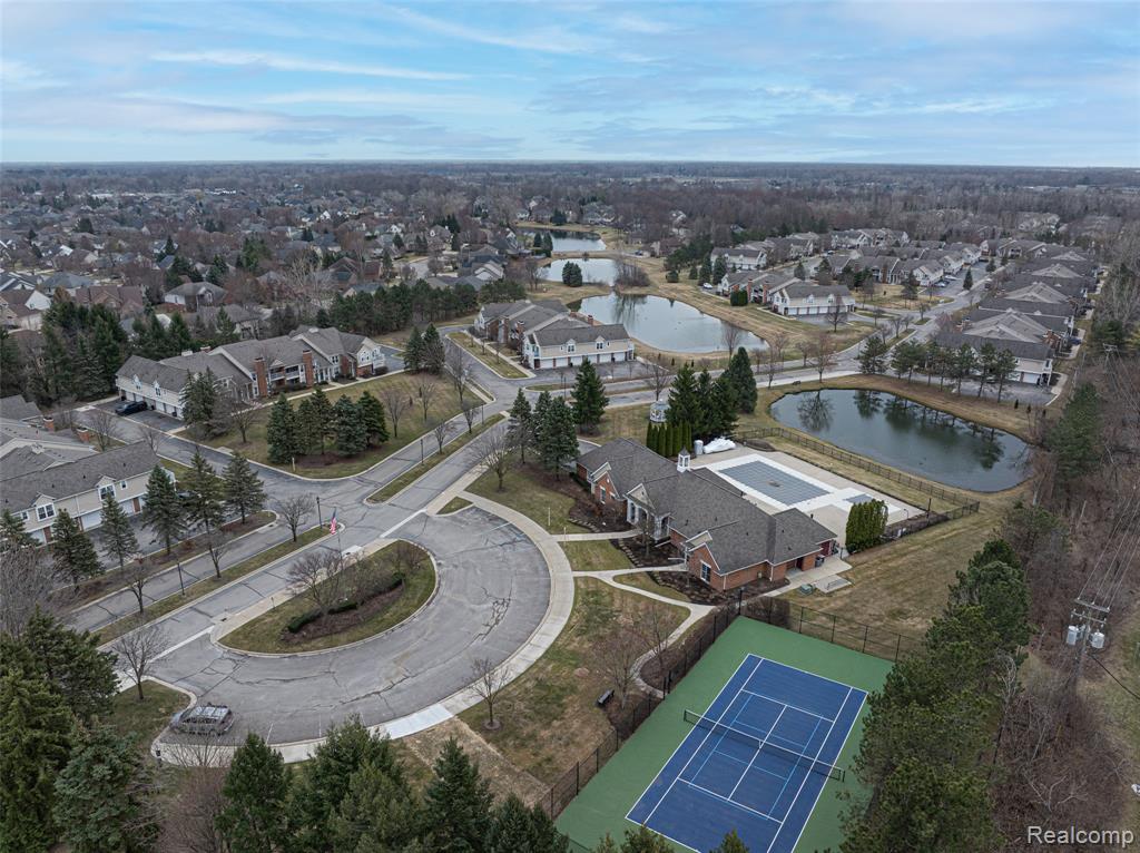 56103 CHESAPEAKE Trail, Shelby Twp, MI 48316 — Photo 10