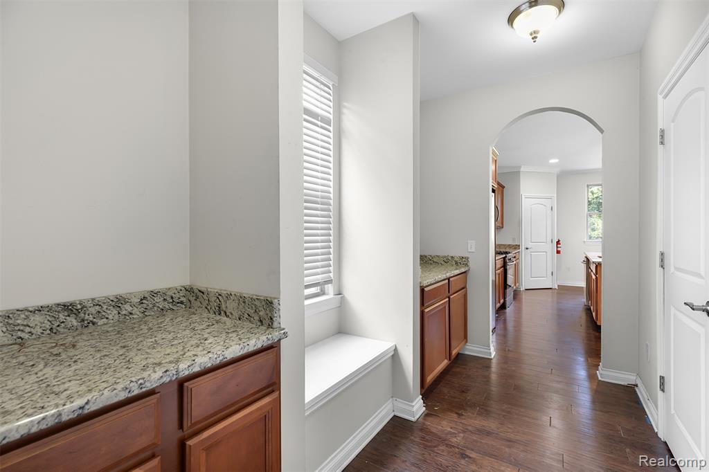 42260 Five Mile Road, Plymouth, MI 48170 — Photo 10