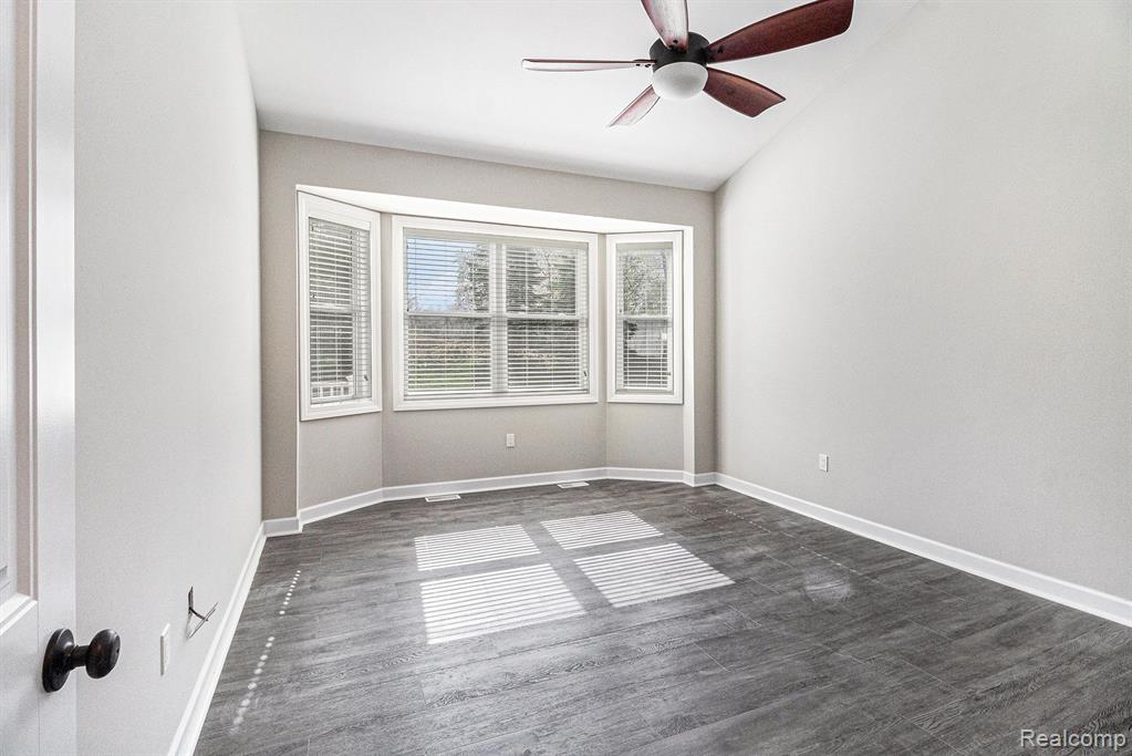 56 FOX HOLLOW Drive, Metamora, MI 48455 — Photo 12