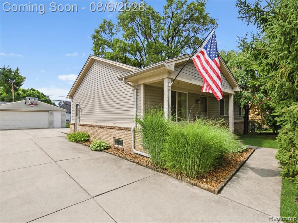 18240 Harman Street, Melvindale, MI