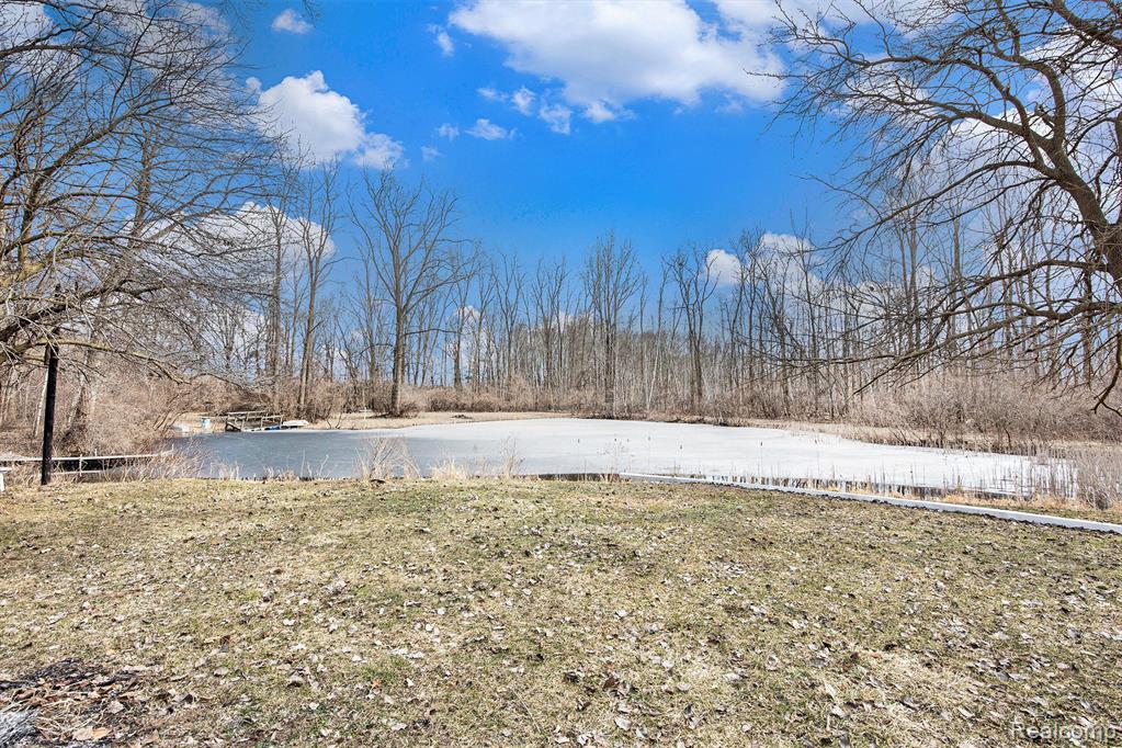 6126 N BELSAY Road, Flint, MI 48506 — Photo 26