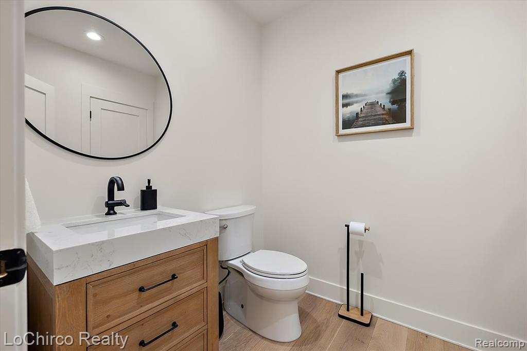 674 Springview Drive, Rochester, MI 48307 — Photo 28