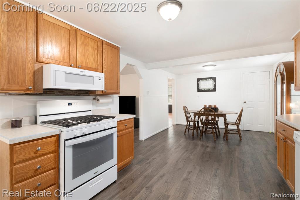 7375 Rory Street, Grand Blanc, MI 48439 — Photo 5