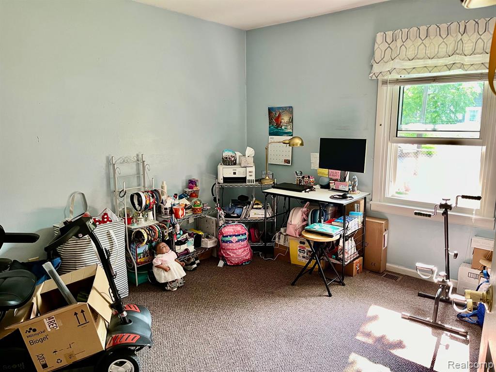 2183 HEMLOCK Drive, Ann Arbor, MI 48108 — Photo 17