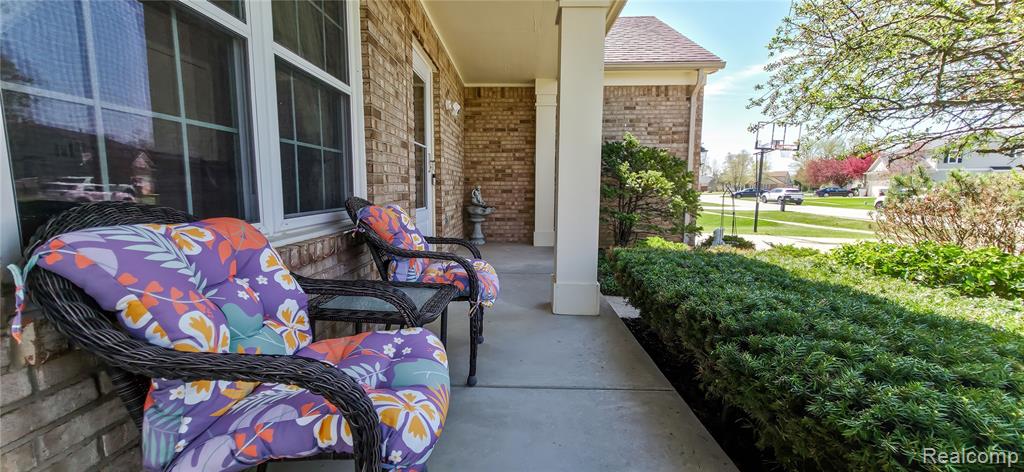 9065 Timbercrest Lane, Whitmore Lake, MI 48189 — Photo 4