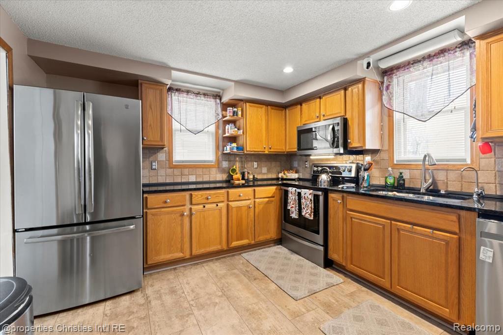 814 S 7th Street, St. Clair, MI 48079 — Photo 27