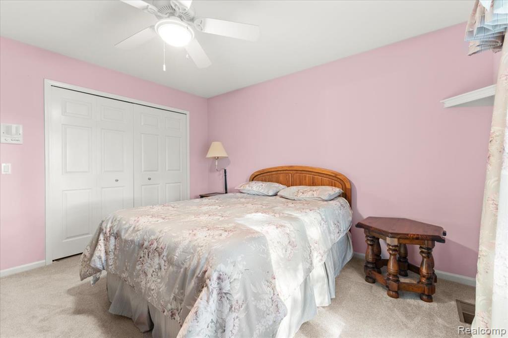 860 Galahad Drive, Ortonville, MI 48462 — Photo 33
