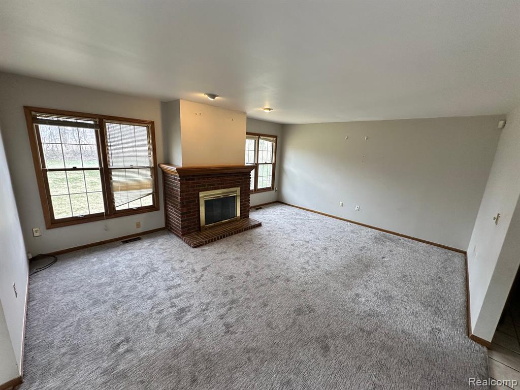 577 LEXINGTON Drive, Rochester Hills, MI 48307 — Photo 13