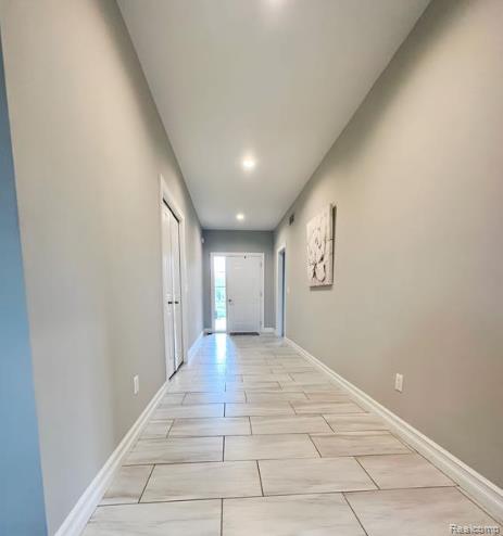 49645 MANISTEE Drive, Chesterfield, MI 48047 — Photo 3