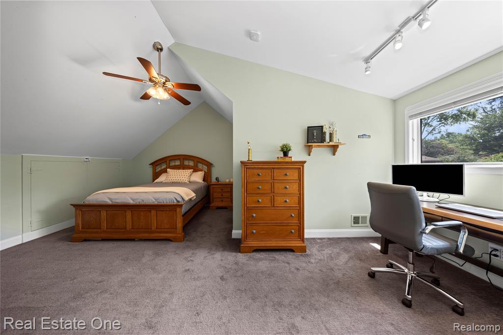 8124 Huntington Road, Huntington Woods, MI — Photo 33