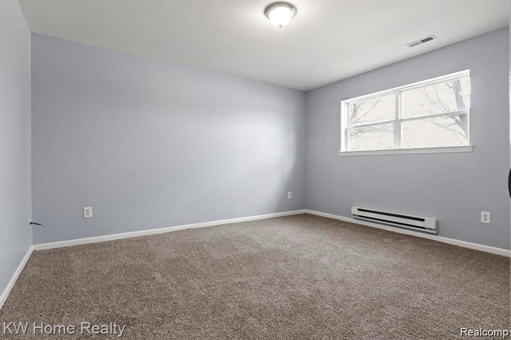 7637 Woodward Avenue, Detroit, MI 48202 — Photo 14