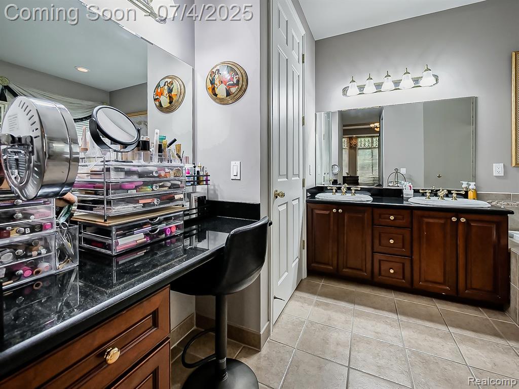 926 Majestic, Rochester Hills, MI 48306 — Photo 22