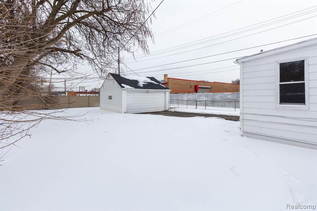 7641 WESTMINSTER Avenue, Warren, MI 48091 — Photo 22