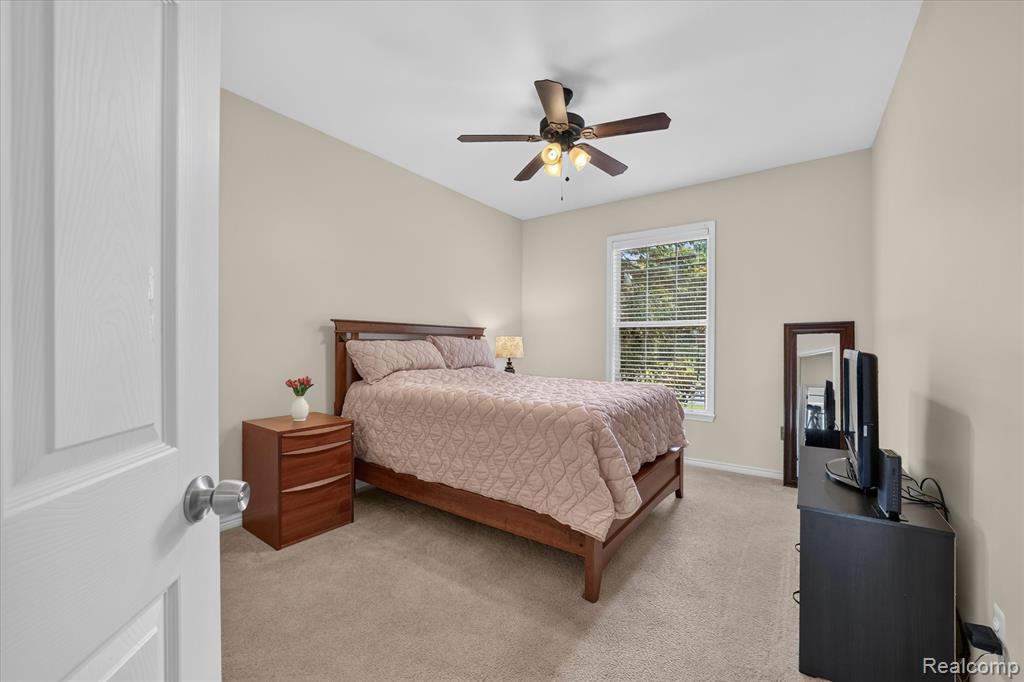 860 Island Lake Drive, Oxford, MI 48371 — Photo 20