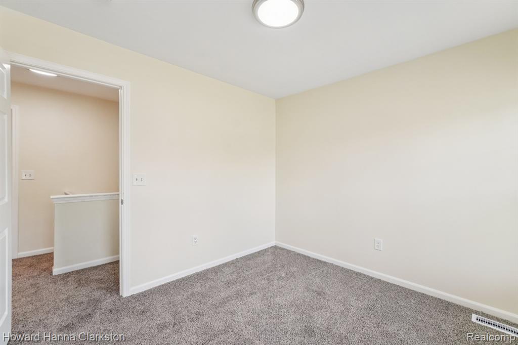 73 Poplar Avenue, Pontiac, MI 48342 — Photo 17