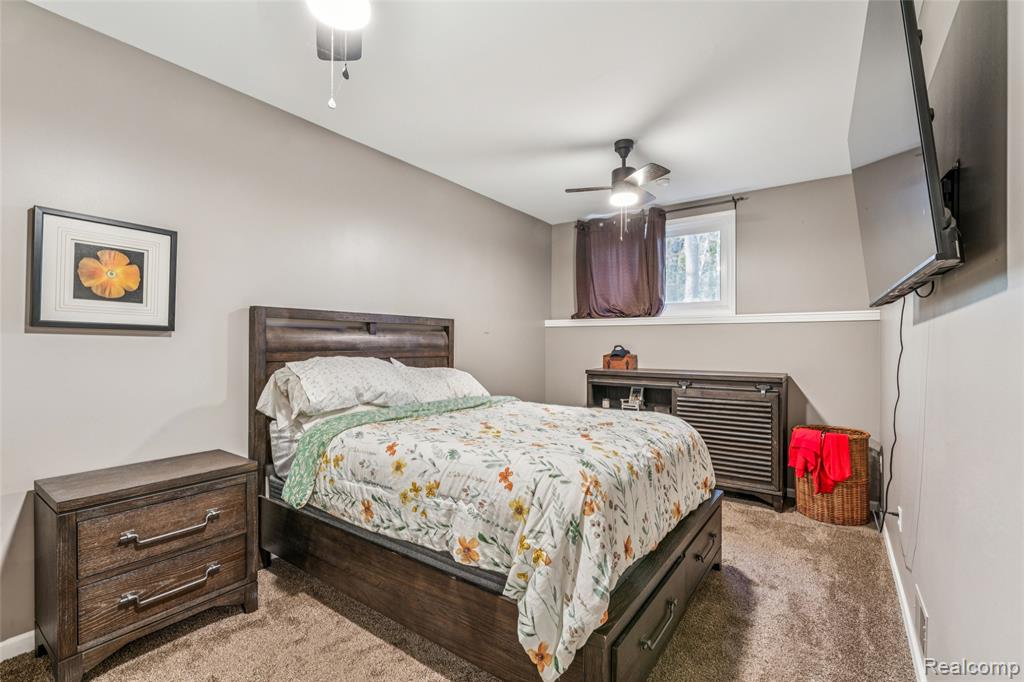 5812 Pine Breeze Drive, Clarkston, MI — Photo 30