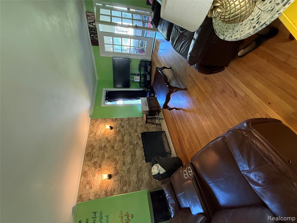 16705 Plainview Avenue, Detroit, MI 48219 — Photo 21