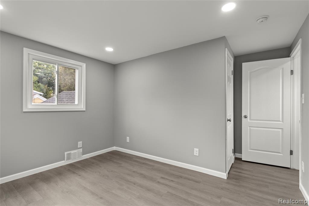 4484 Carnegie Street, Wayne, MI 48184 — Photo 25