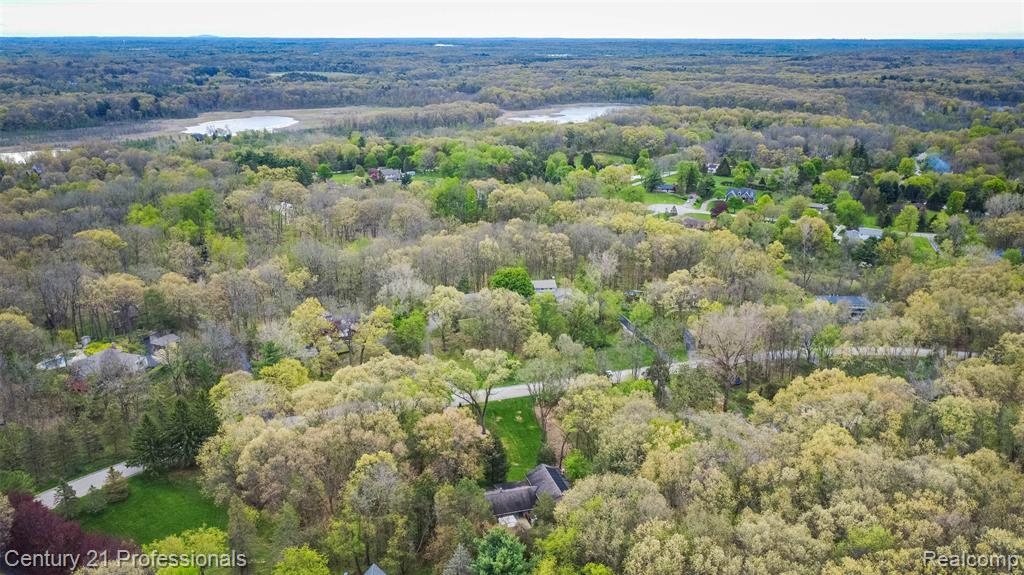 6133 Sundance Trail, Brighton, MI 48116 — Photo 55