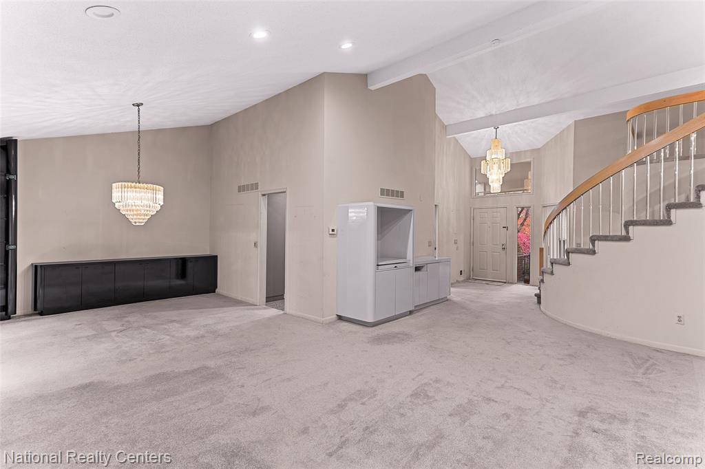 6904 Pebble Park Circle, West Bloomfield, MI — Photo 13
