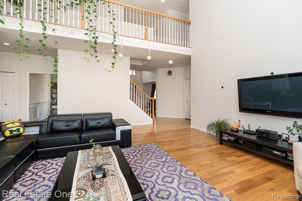 985 Monterey Lane, Rochester Hills, MI 48307 — Photo 29