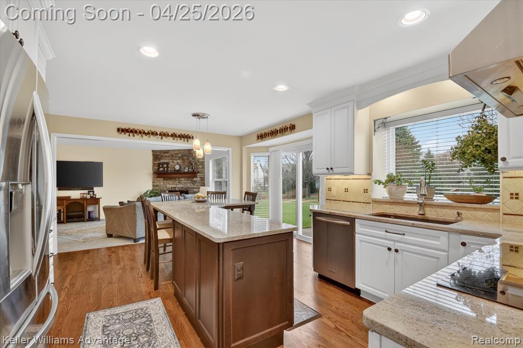 721 Remington Court, Commerce Twp, MI 48382 — Photo 22